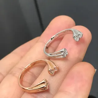 Silver Gold Open-Ended Heart-Shaped Pavé Terminal Ring