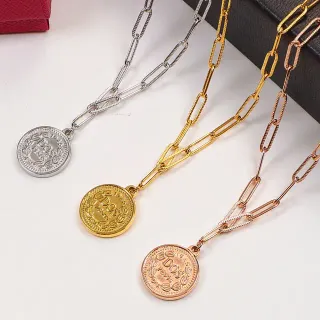 Colliers en argent, or et or rose avec pendentif de pièce et chaîne clip papier