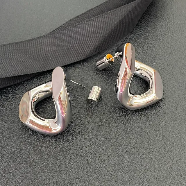 Silver Gold Sculpted Asymmetrical Hoop Polished Metallic Jewelry 4