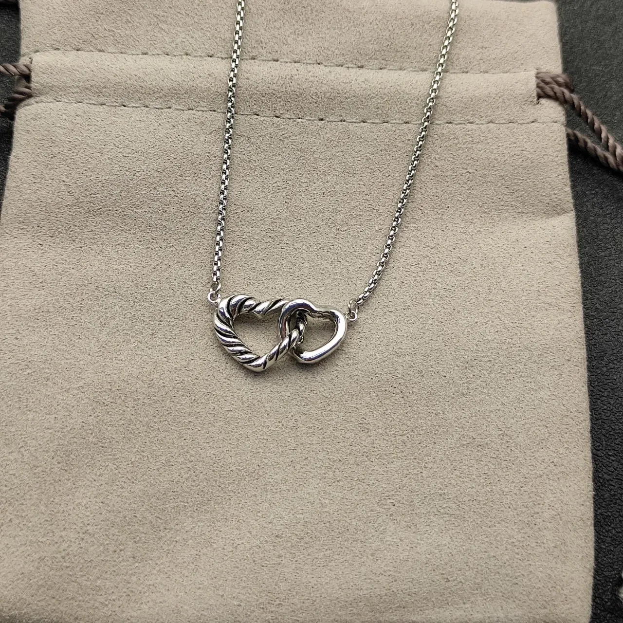 Silver Gold Twisted Rope Motif Interlocking Heart Pendants Necklace 6