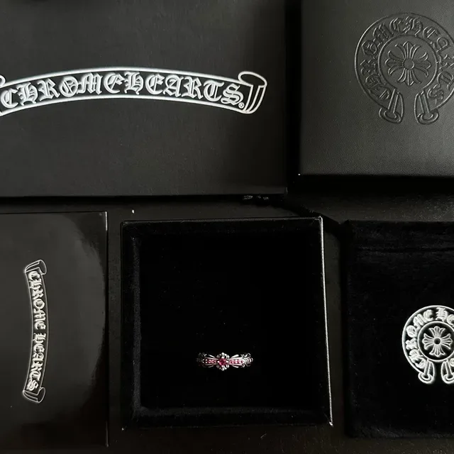 Silver Red Open-Band Gem-Set Ring 5