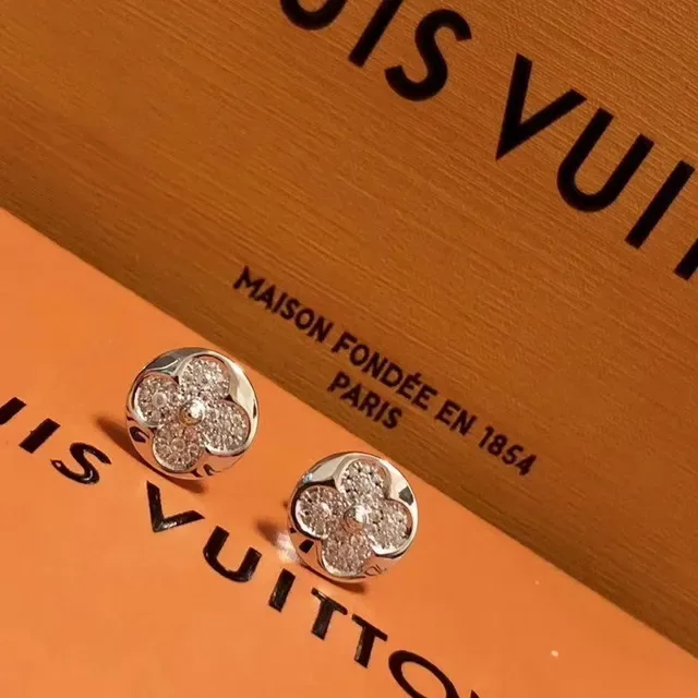 Silver-Tone Pavé Crystal Flower Stud Earrings 3