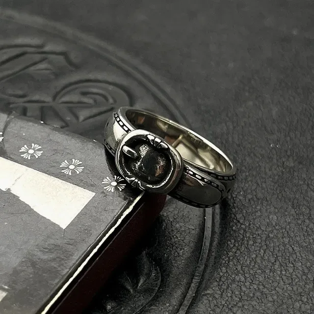 Silver-Toned Buckle Motif Oxidized Ring 8