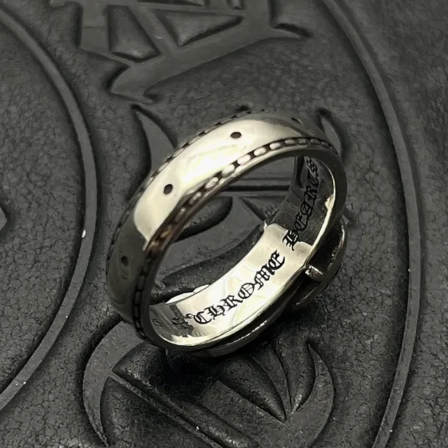 Silver-Toned Buckle Motif Oxidized Ring 9