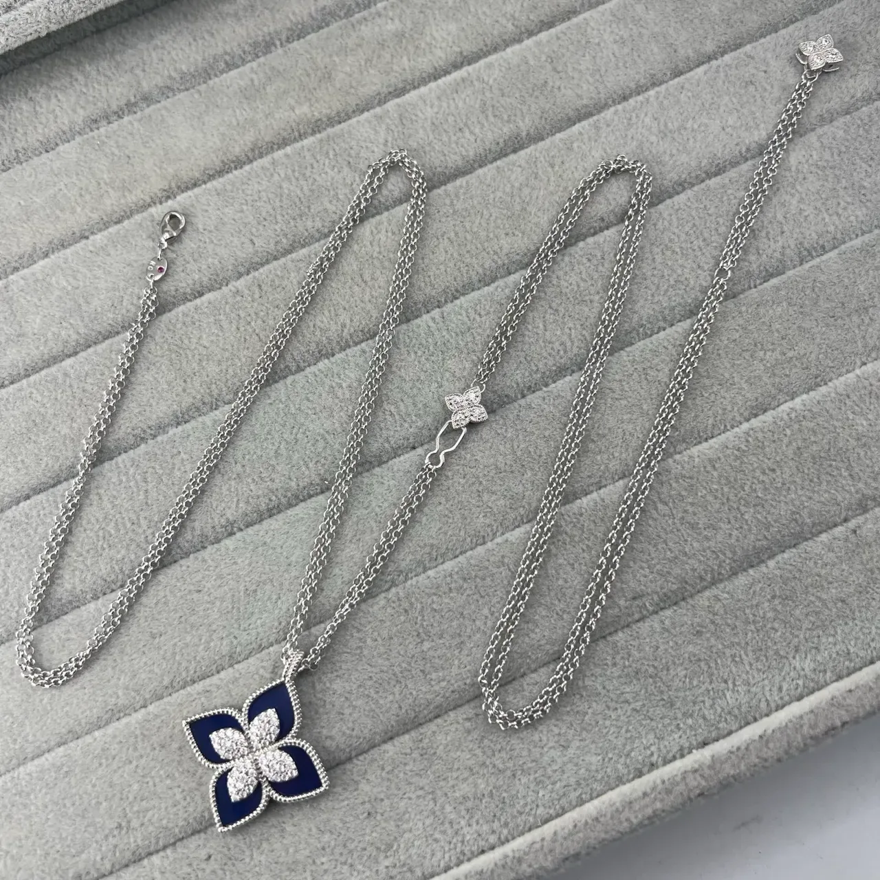 Silver White Floral Pendant Pavé-Set Stones Necklace 5