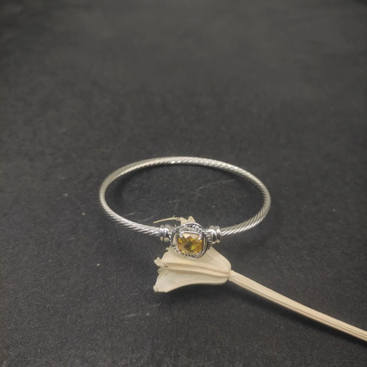 Silver Yellow Cable-Wire Construction Faceted Cushion-Cut Stone Bracelet 9