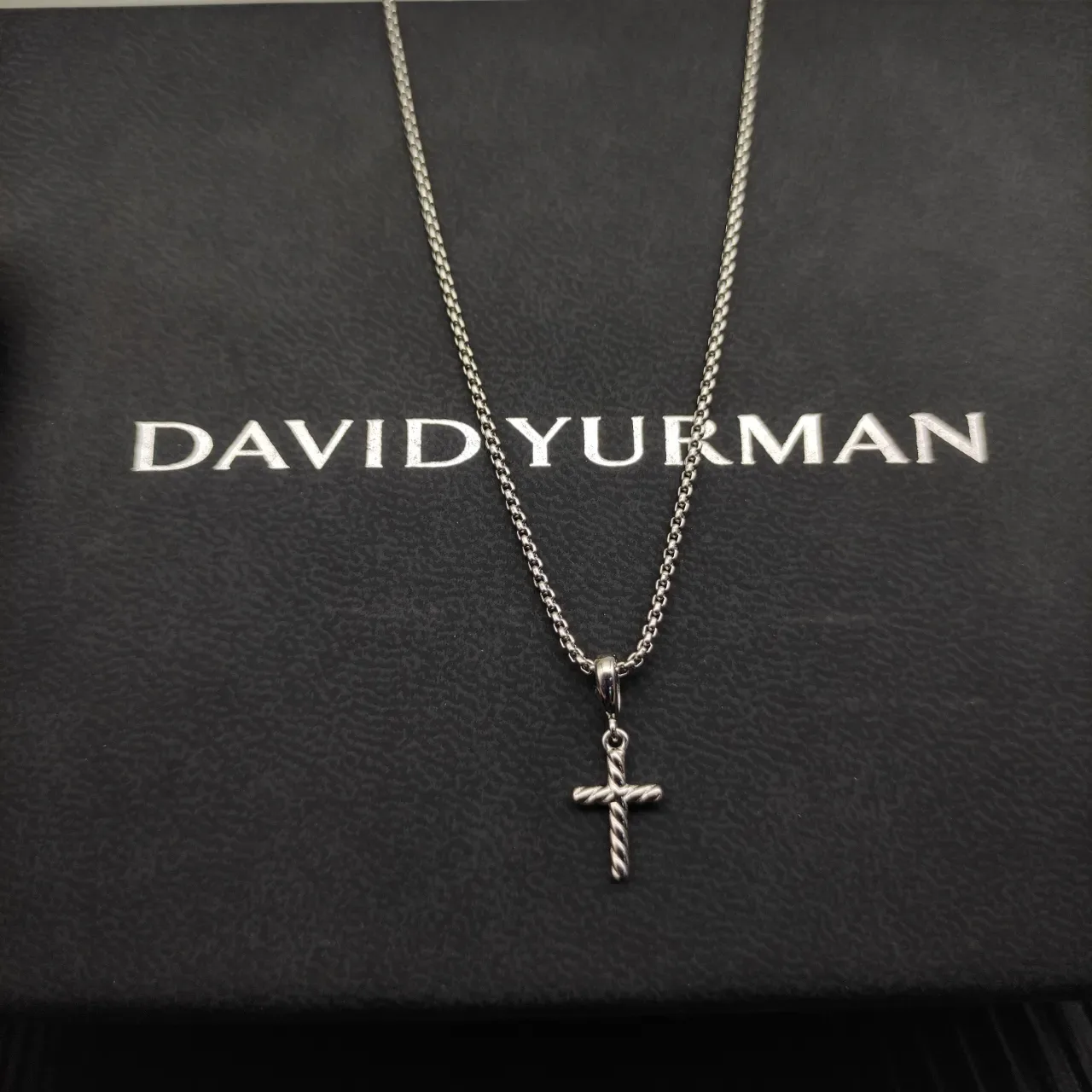 Twisted Rope Cross Pendant Necklace 7
