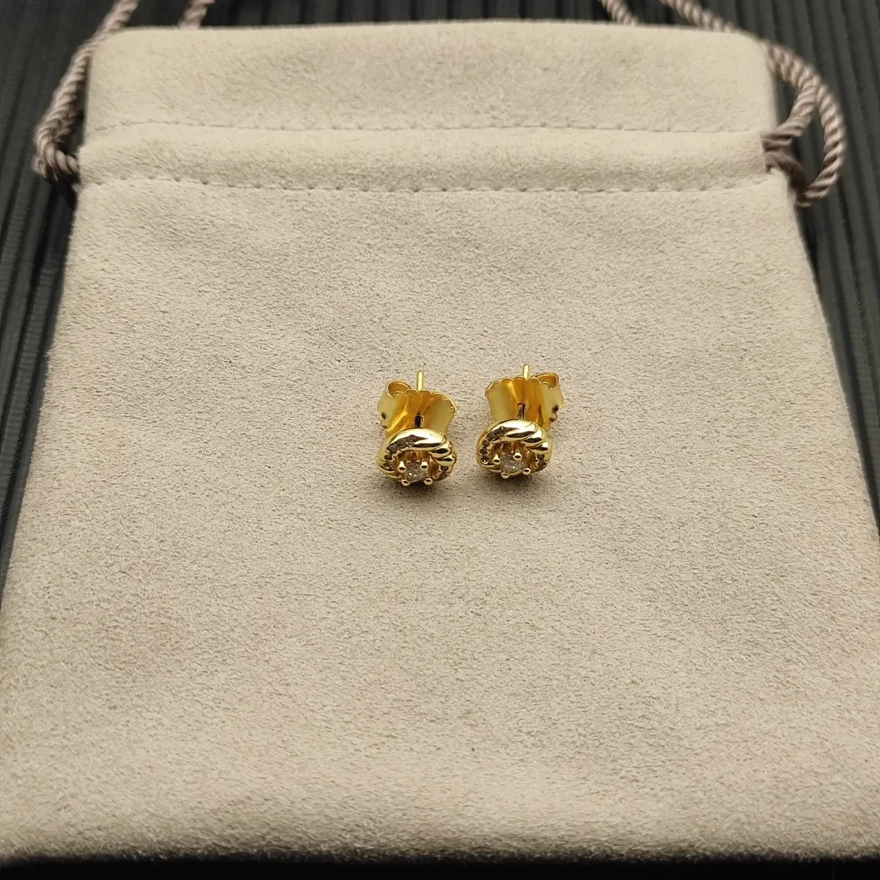 Twisted Rope Motif Pavé Diamond Stud Earrings 8