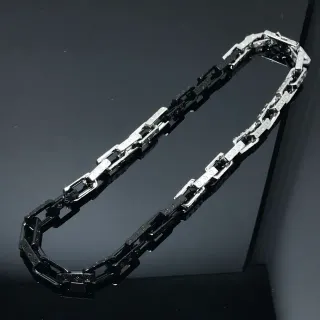 Collier de chaîne de maillons épaisses en deux tons noir et argent