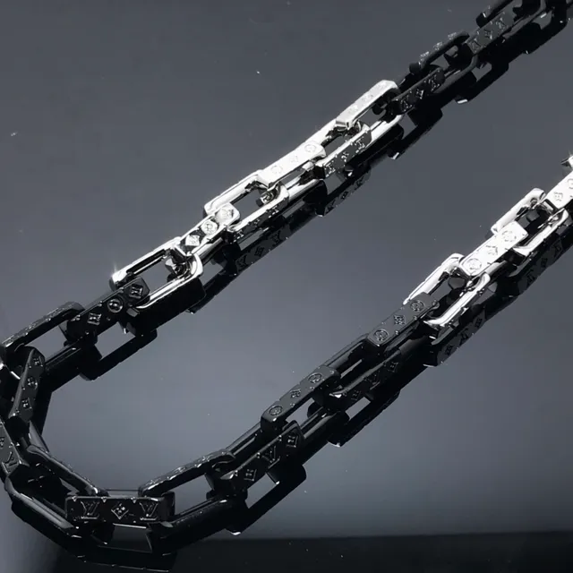 Two-Tone Black and Silver Chunky Link Chain Necklace 5