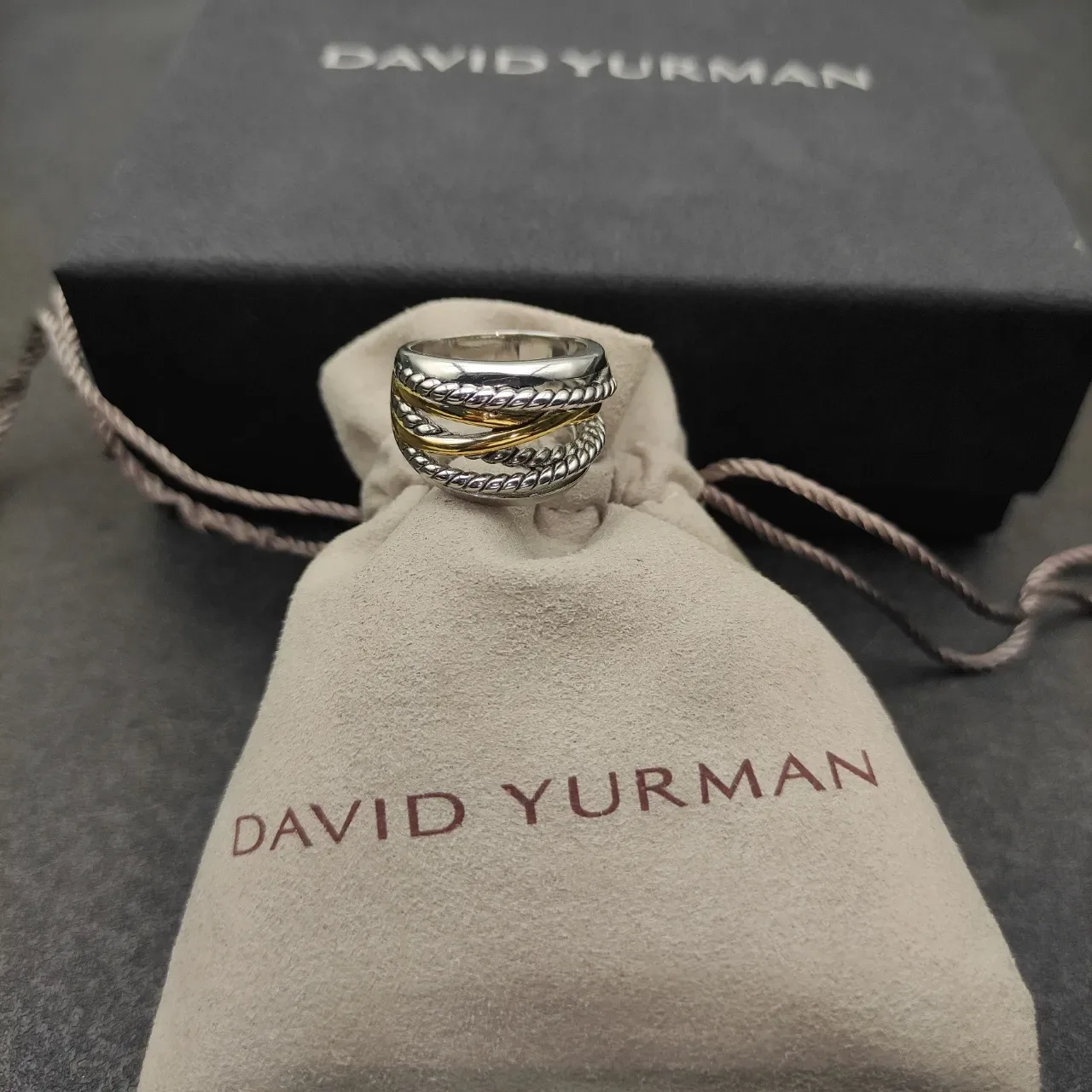 Two-Tone Twisted Rope Interlocking Ring 2