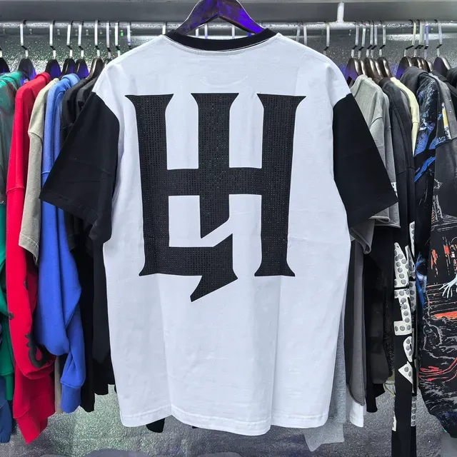 White and Black Contrast-Sleeve Graphic Print T-Shirt 5