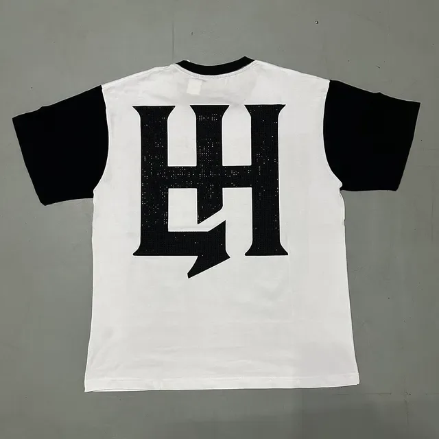 White and Black Contrast-Sleeve Graphic Print T-Shirt 7