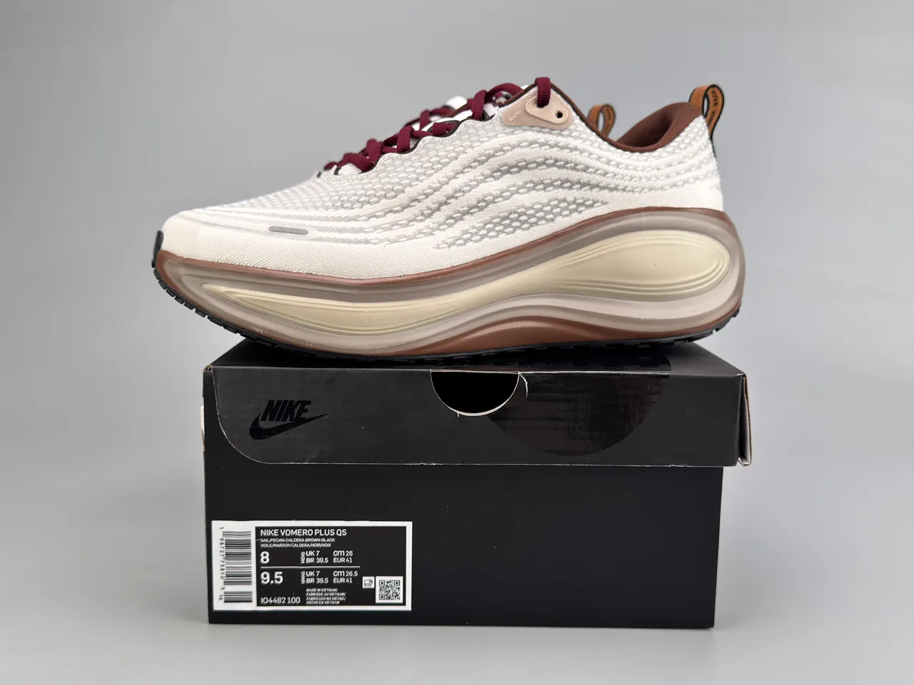 White Burgundy Sculpted Translucent Midsole Maroon Laces And Heel Pull Tab Sneakers 4