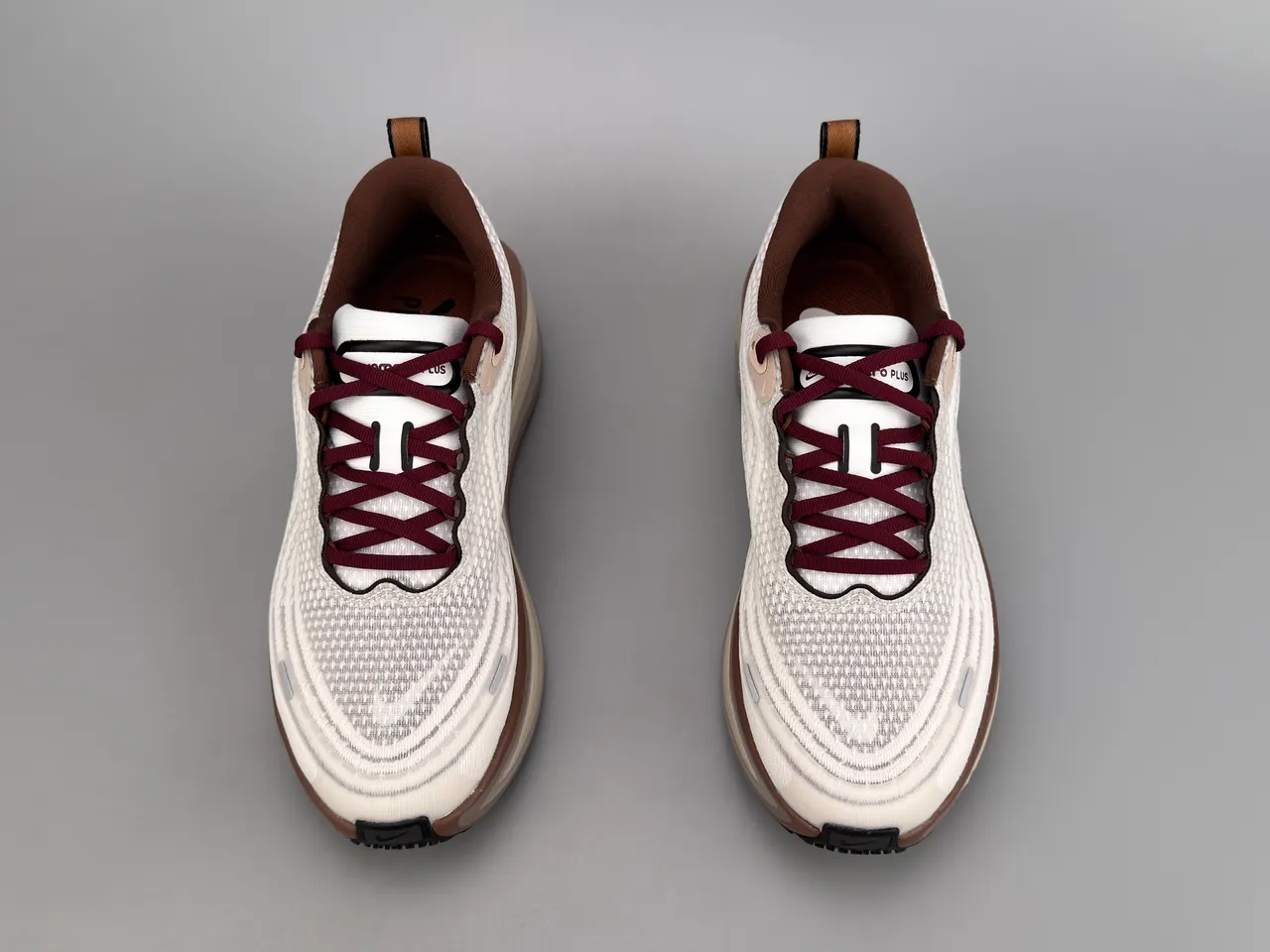 White Burgundy Sculpted Translucent Midsole Maroon Laces And Heel Pull Tab Sneakers 9