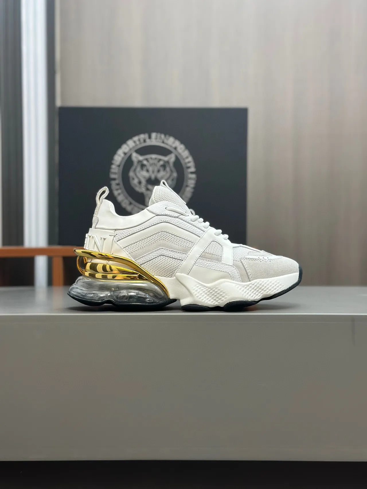 White Gold Midsole Mesh And Synthetic Overlay Construction Chunky Sneakers 2