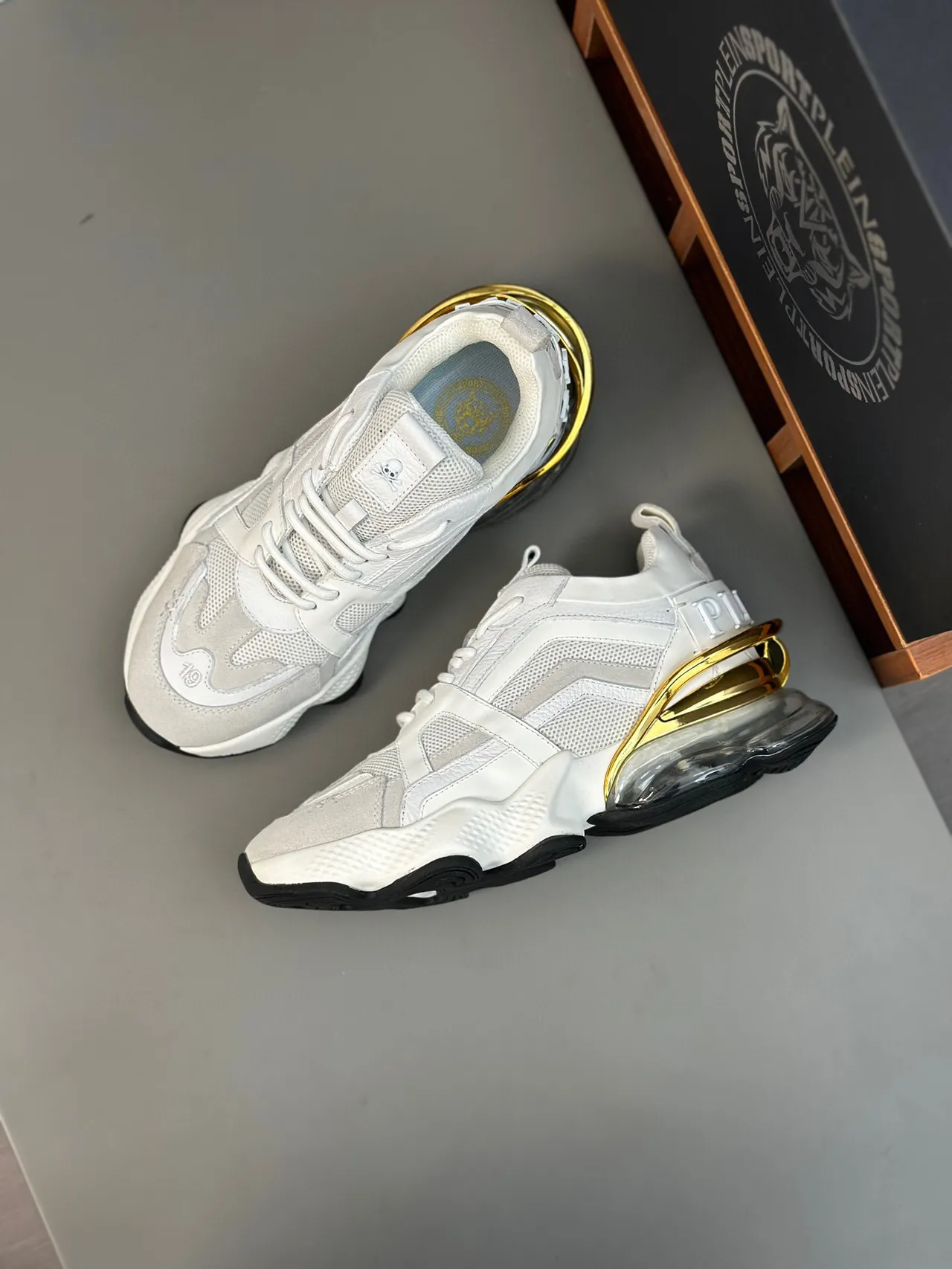 White Gold Midsole Mesh And Synthetic Overlay Construction Chunky Sneakers 5