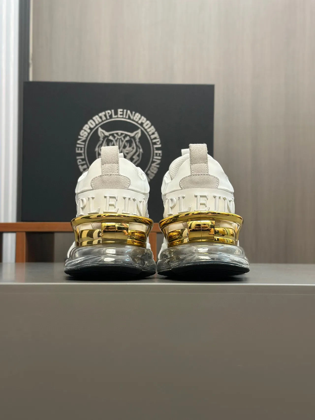White Gold Midsole Mesh And Synthetic Overlay Construction Chunky Sneakers 9