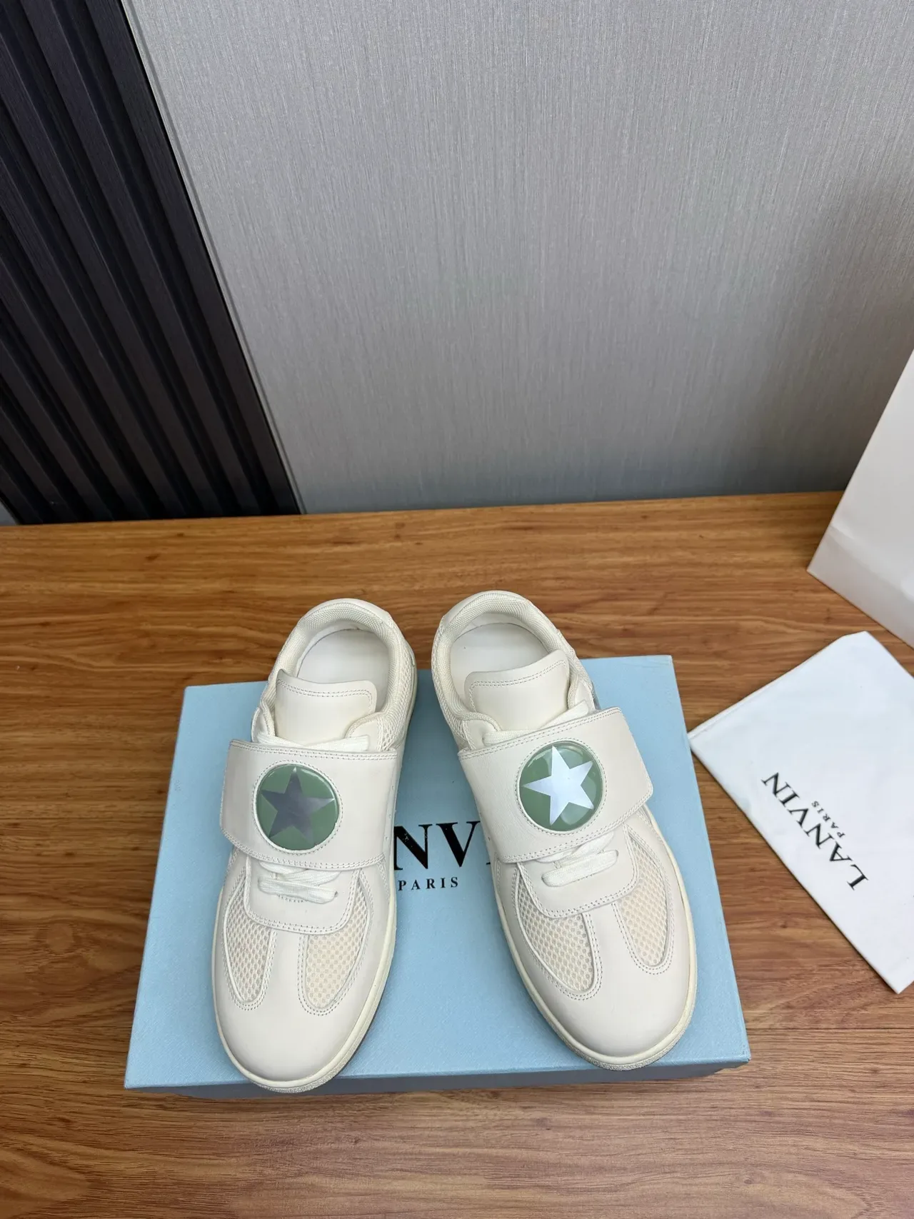 White Green Strap-Closure Mesh-and-Leather Upper Sneakers 2