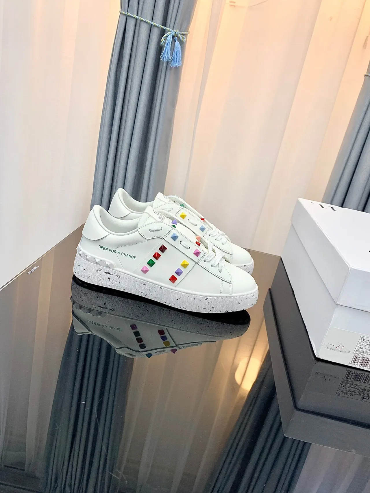 White Multicolor Stud-Embellished Speckled Sole Lifestyle Sneakers 8