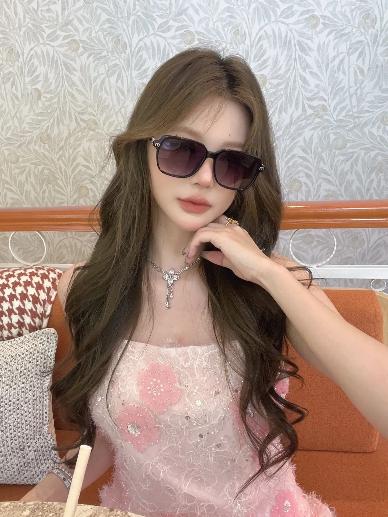 White Oversized Square Frame Gradient Brown Lens Sunglasses 8