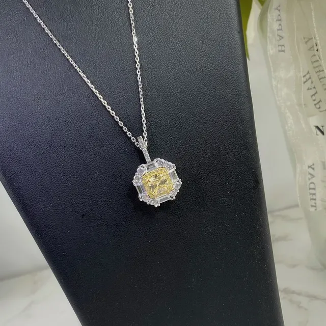 Yellow Silver Cushion-Cut Central Stone Halo Setting Necklace 8