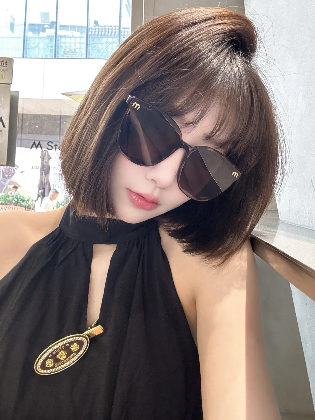 Gentle Monster Cat-Eye Rose-Gold Gradient Sunglasses 3