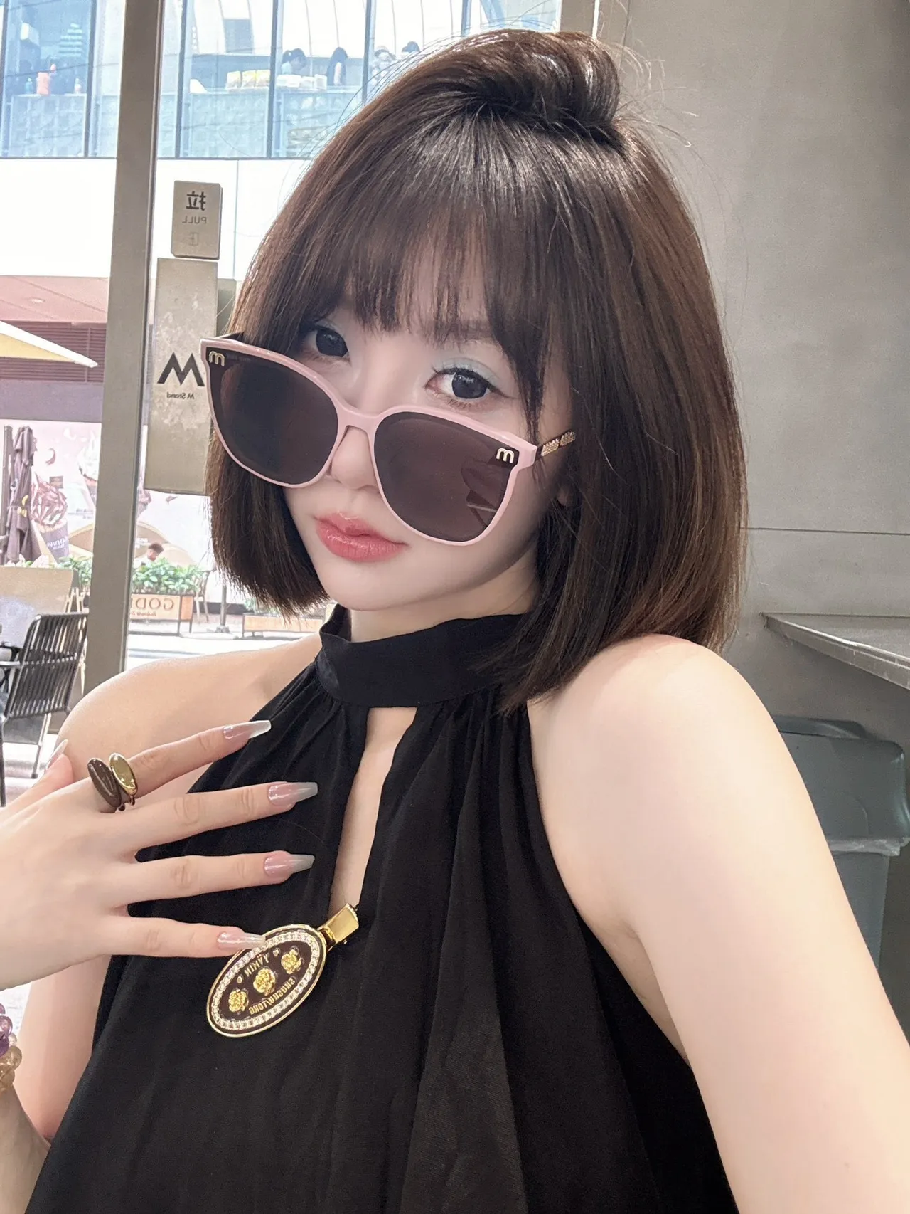 Gentle Monster Cat-Eye Rose-Gold Gradient Sunglasses 5