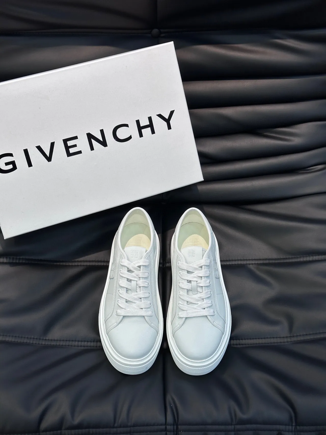 Givenchy City Sport Monocromas Couro Plataforma Lifestyle Sneakers 2