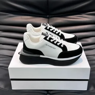 Givenchy City Sport أحذية رياضية أبيض وأسود أسلوب حياة