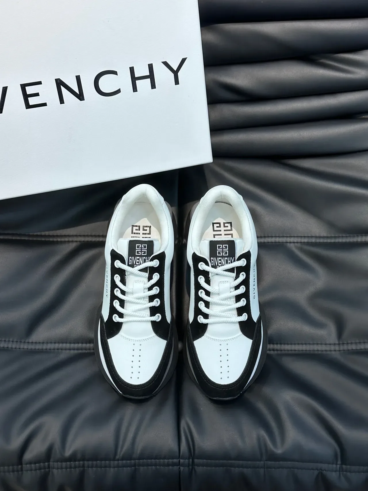 Givenchy City Sport أحذية رياضية أبيض وأسود أسلوب حياة 2