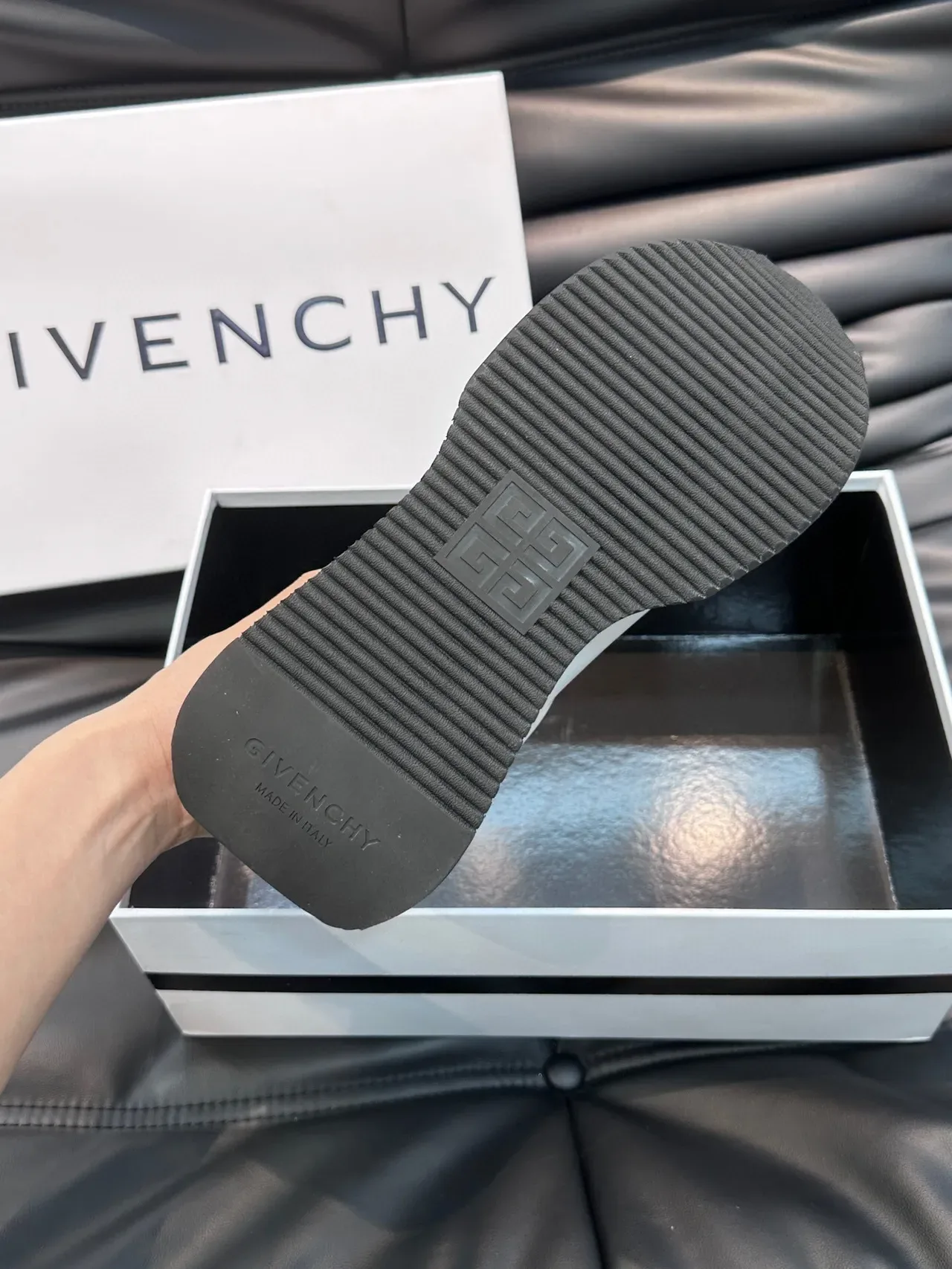 Givenchy City Sport أحذية رياضية أبيض وأسود أسلوب حياة 9