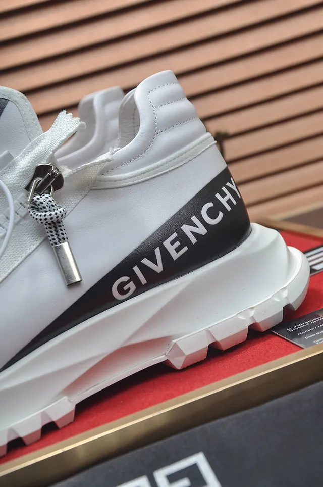 Givenchy City Sport أبيض وأسود عالي الـ top مغلق السحاب سميك أحذية رياضية 9