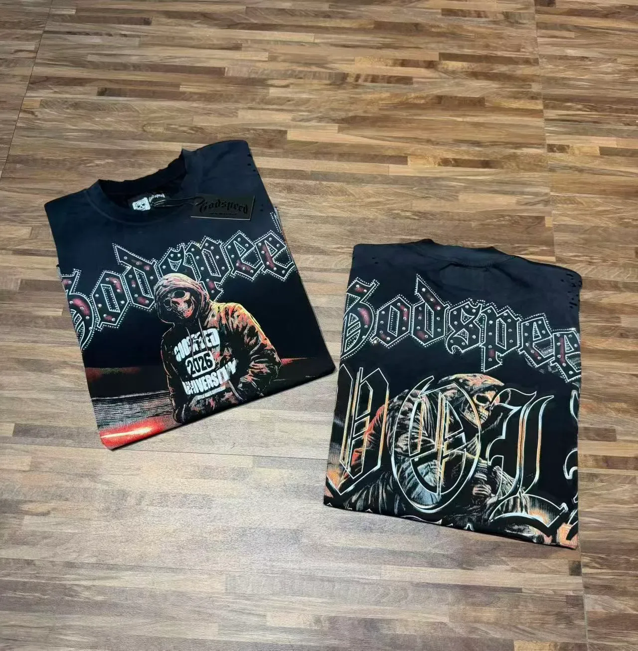 Camiseta negra Godspeed con estampado gráfico 4