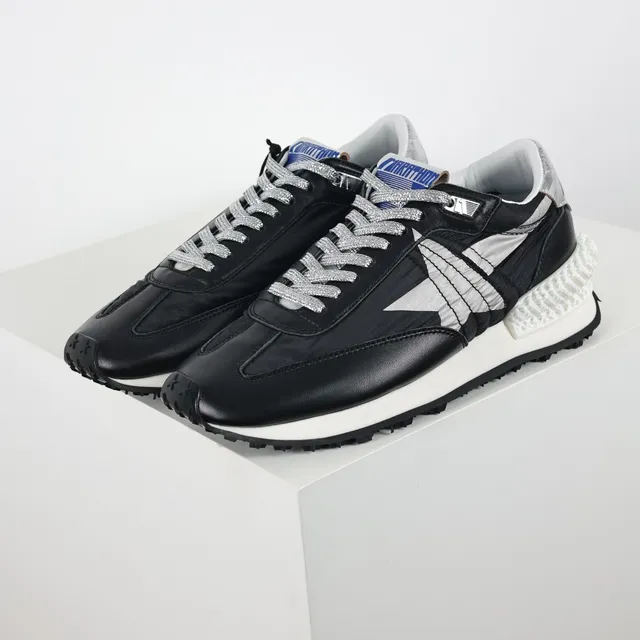 Golden Goose Black Silver Retro Runner Silhouette Cuir Et Panneau Textile Panneaux Chaussures Lifestyle 2