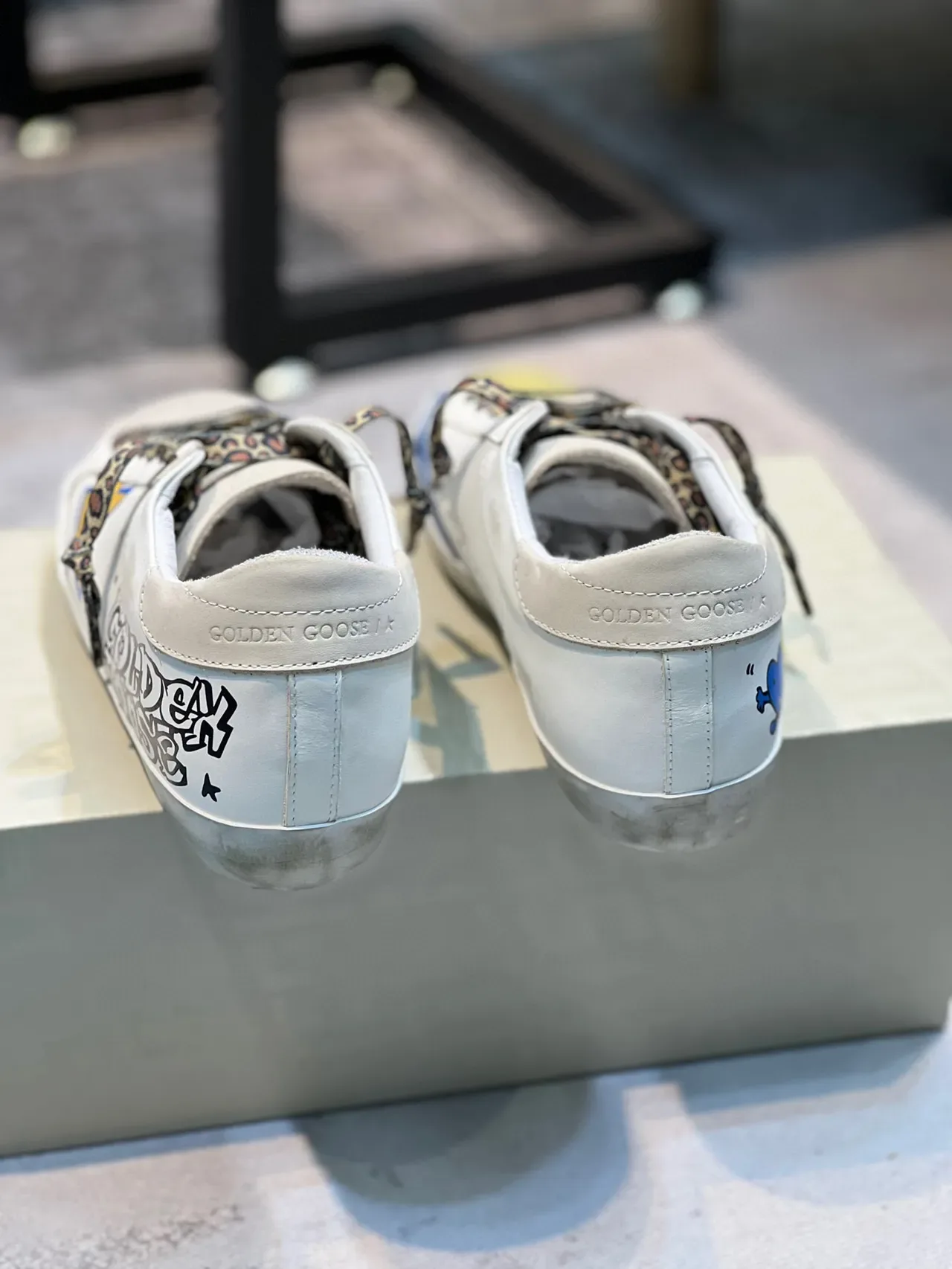 Golden Goose Super-Star White Yellow Distressed Rubber Sole Leopard-Print Laces Lifestyle Sneakers 2