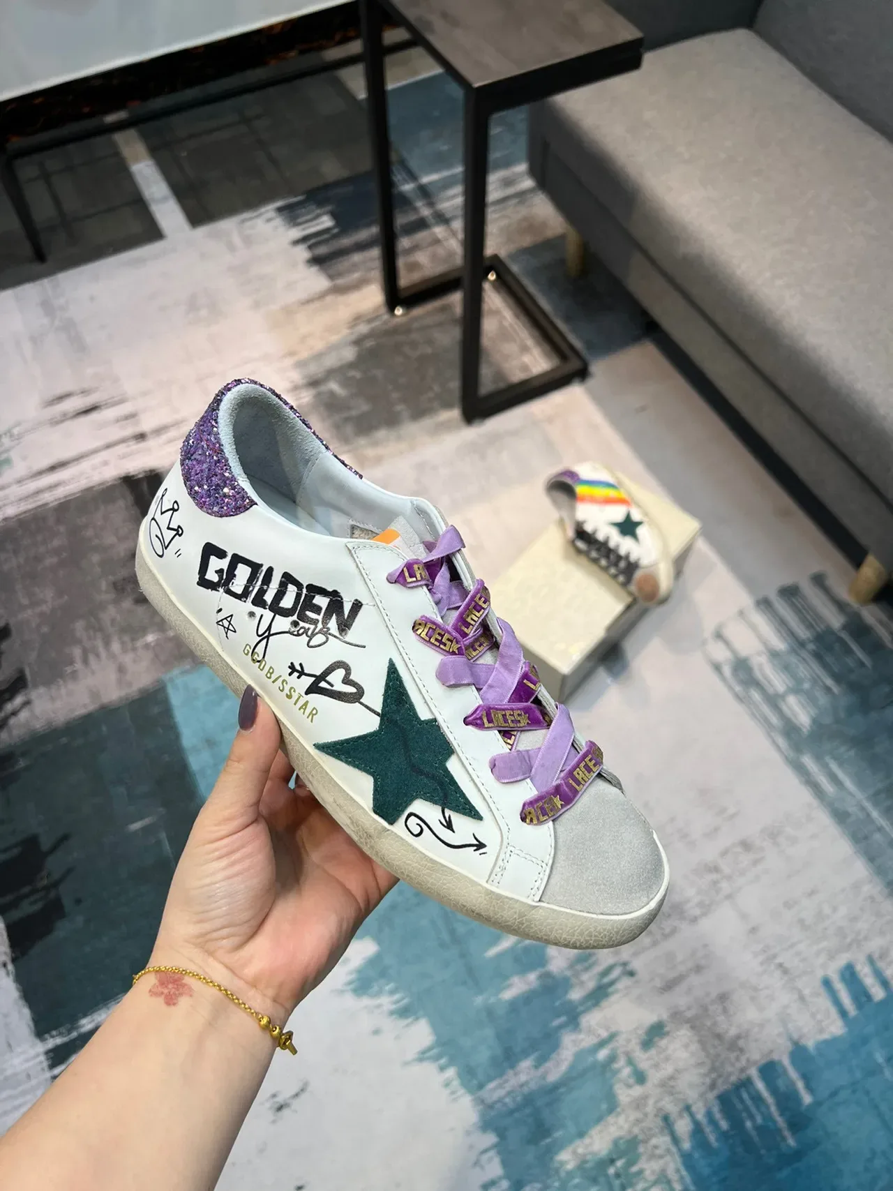 Golden Goose Superstar abîmé blanc étoile arc-en-ciel sneaker lifestyle 6