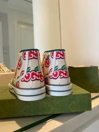 Gucci Ace Apple-Print Cream Lifestyle Sneakers 6