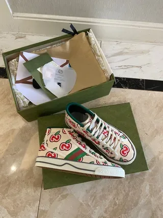 Gucci Ace Apple-Print Cream Lifestyle Sneakers 7
