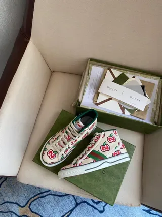 Gucci Ace Apple-Print Cream Lifestyle Sneakers 9