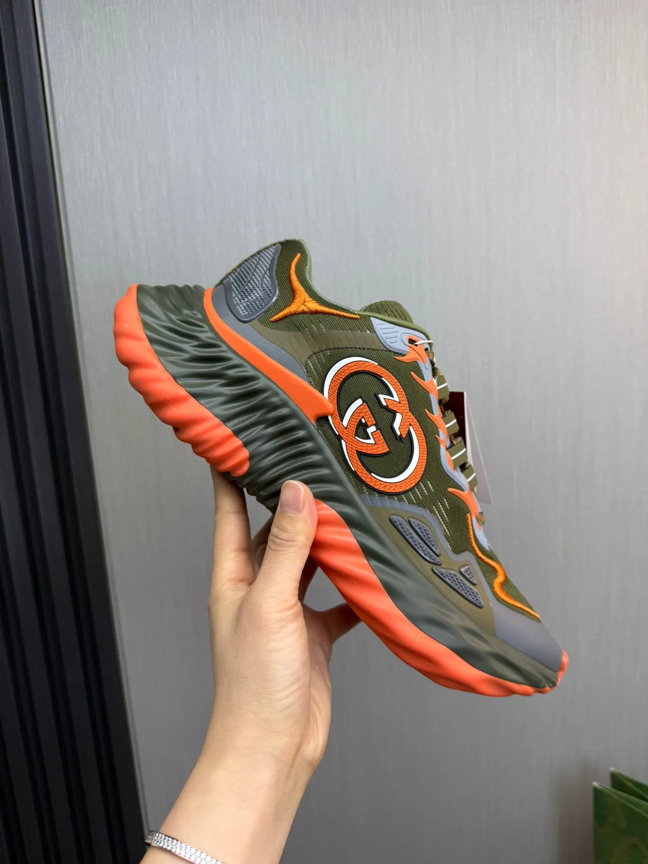 Gucci Army Green Orange Sculpted Wavy Sole Knit Upper Chunky Sneakers 6