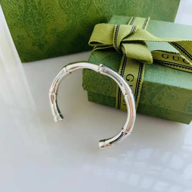 Gucci Bamboo Silver Green Segmented Polished Metal Bracelet 2
