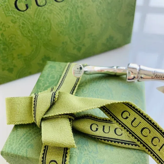 Gucci Bamboo Silver Green Segmented Polished Metal Bracelet 3