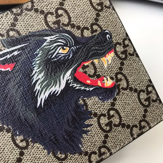 Gucci Beige Black GG Supreme Canvas Embroidered Wolf Head Short Wallet 7