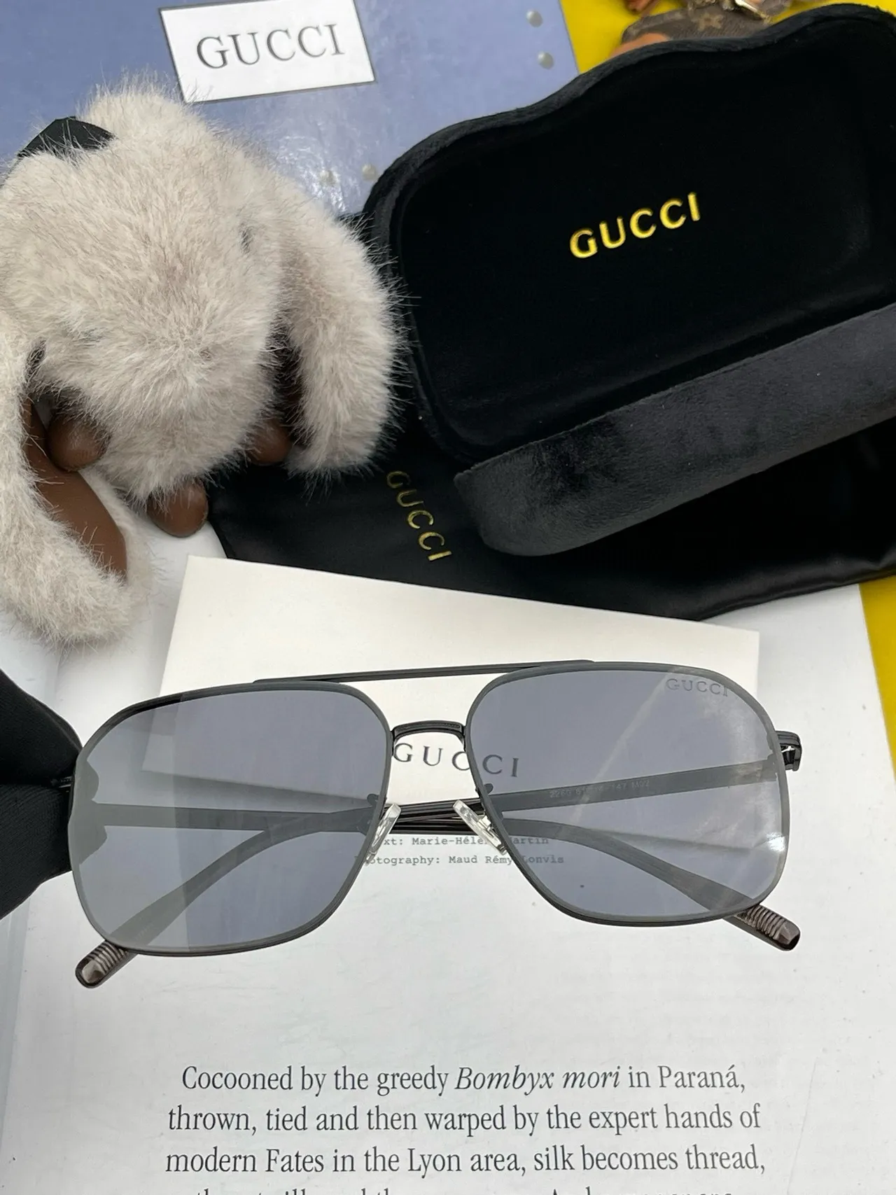 Gucci Black Gray Rectangular Aviator Silhouette Thin Metal Frame Sunglasses 5