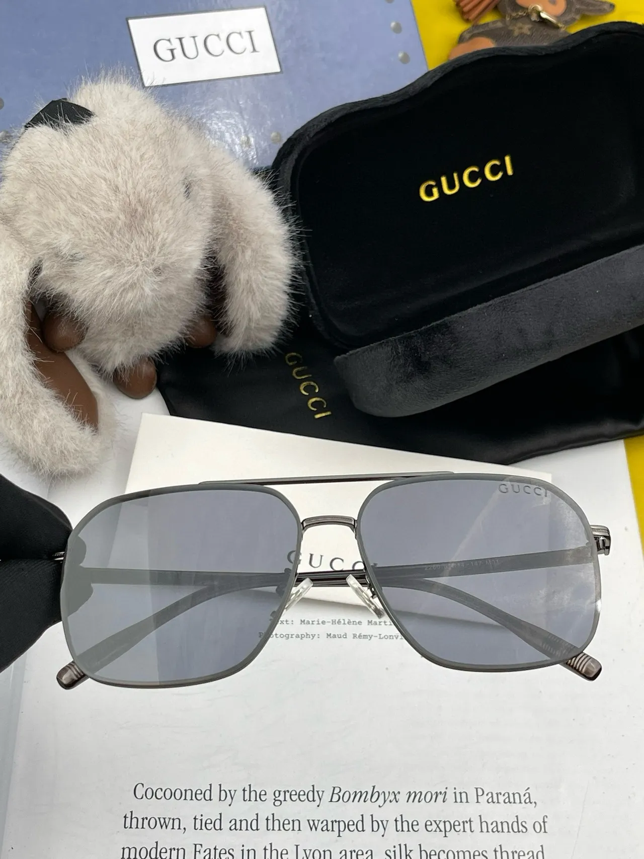 Gucci Black Gray Rectangular Aviator Silhouette Thin Metal Frame Sunglasses 7