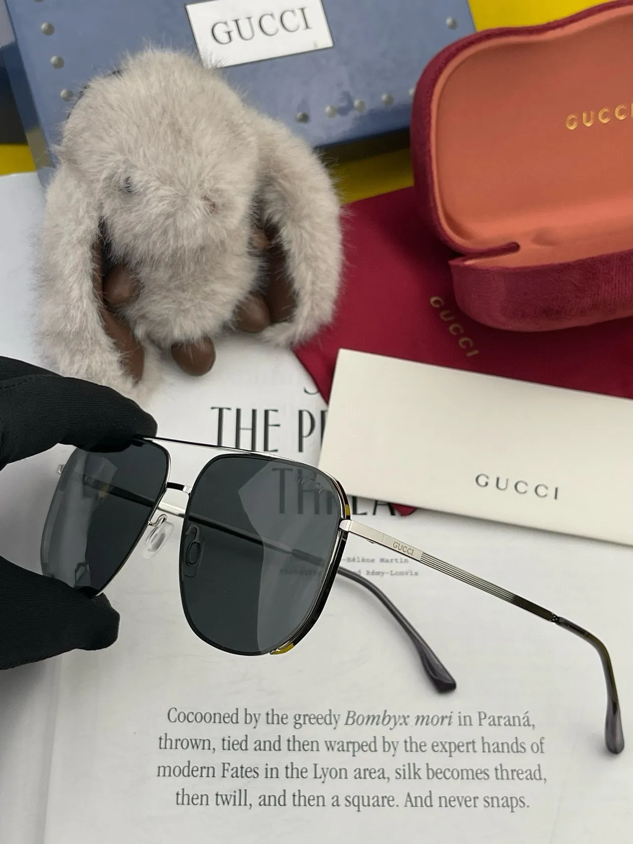 Gucci Black Matte Metal Frame Rectangular Aviator Silhouette Sunglasses 9