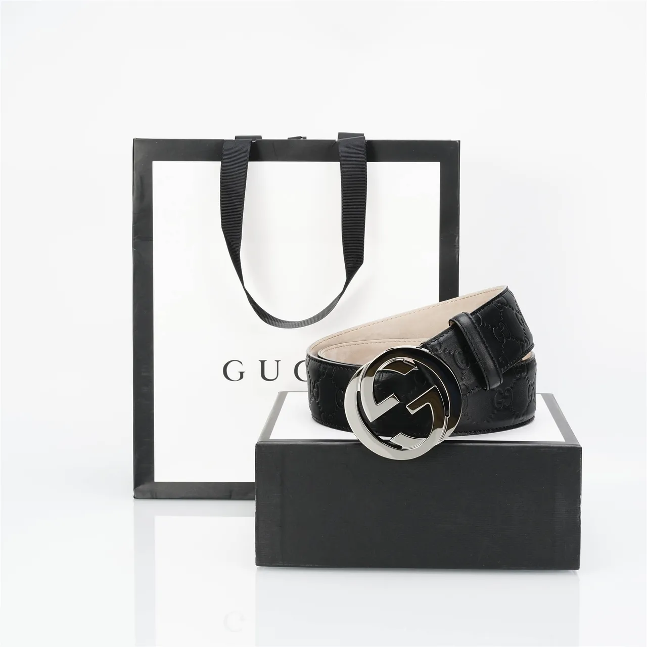 Gucci Black Silver Embossed GG Monogram Polished Interlocking G Buckle Leather Belt 4