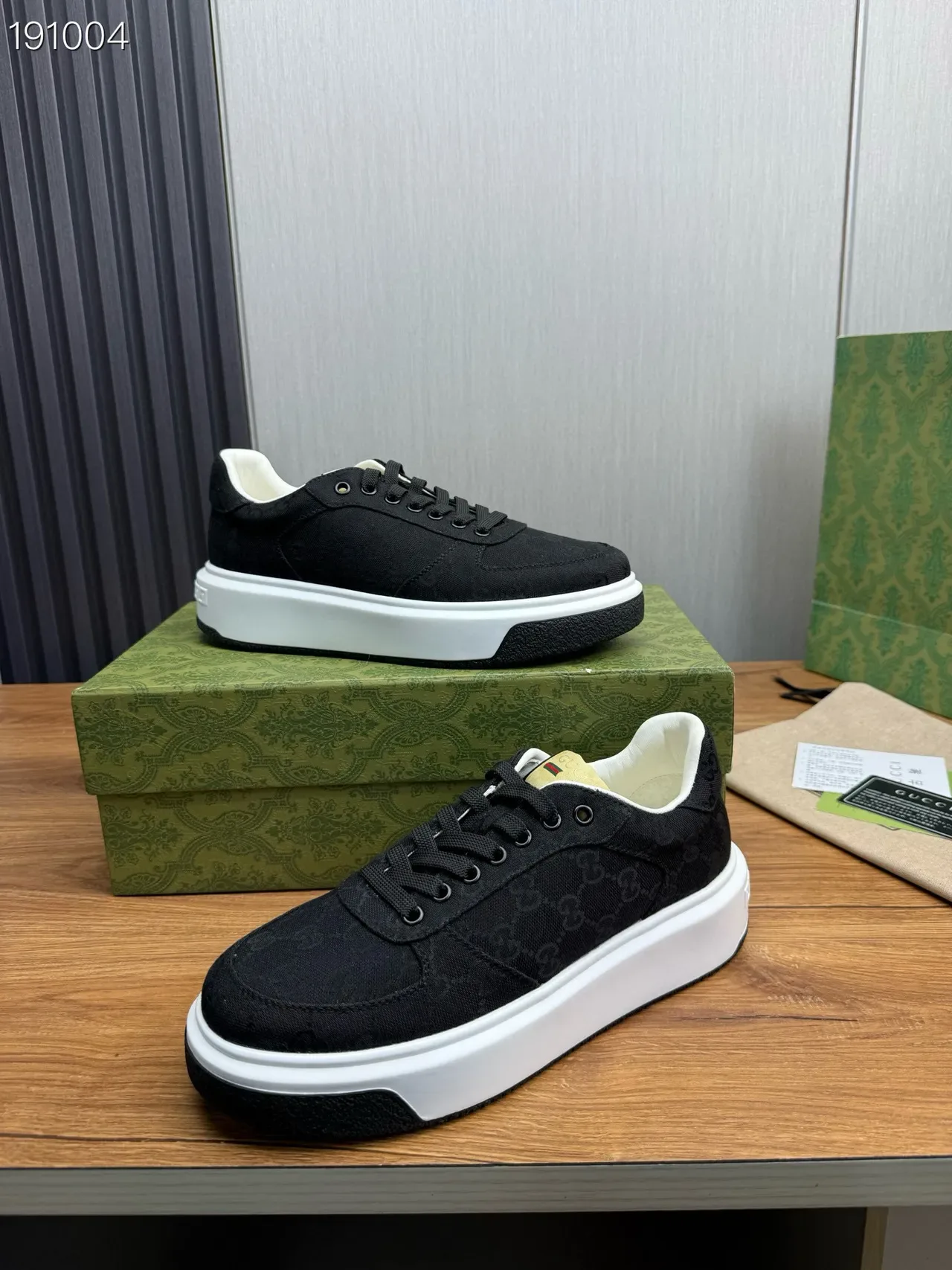 Gucci Black White Monogrammed Canvas Upper Chunky Platform Sole Lifestyle Sneakers 7