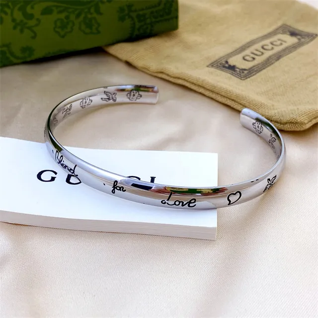 Gucci Blind for Love Engraved Silver Open Cuff Bracelet 3